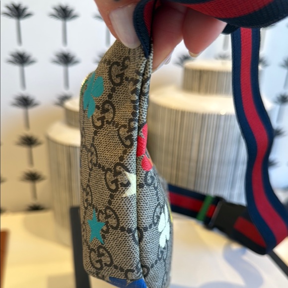 Gucci GG Supreme Ranch Belt Bag - Picture 4 of 14